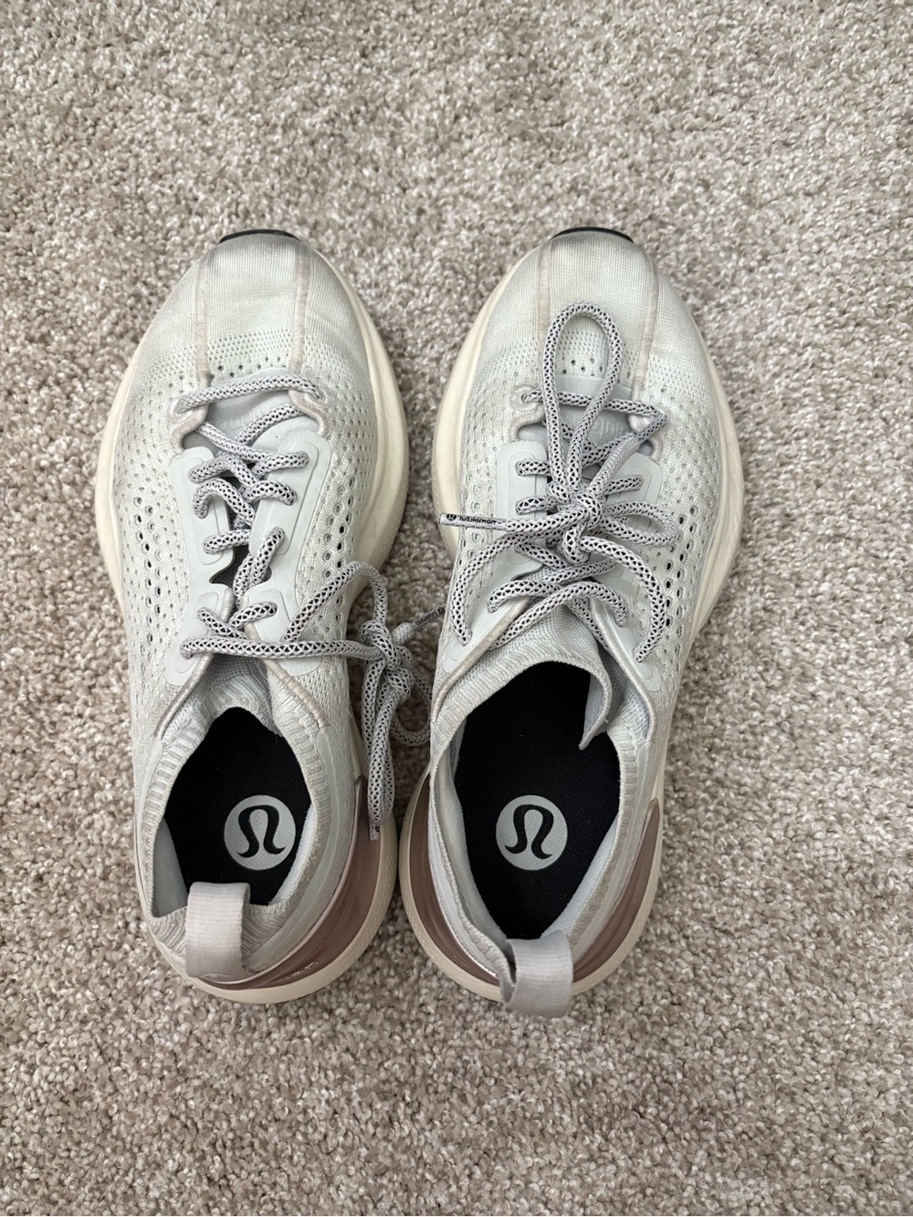 lululemon athletica Women's White and Grey Sneakers